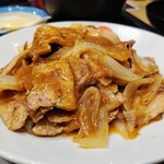 松屋 - 豚カルビ生姜焼ダブル定食(ライス特盛)950円