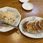 中華 麺琢 - 半チャーハン　餃子