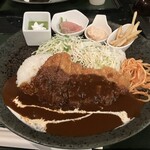 炭火厨房 倉敷酒家 - デミカツ（150g）￥980接写