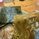 ラーメン　しげ家 - 男麺リフト