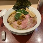 燃えよ麺助 - 