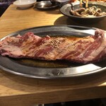 焼肉食堂 かど家    - 