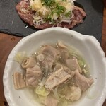 名物やきとんと塩もつ煮込みの店 たけだ - 