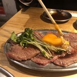 焼肉食堂 かど家    - 