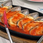 トルコレストラン イスタンブールGINZA - ムール貝とチーズのオーブン焼き
