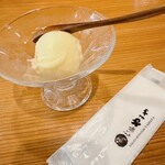 博多もつ鍋 やまや 御堂筋本町 - 