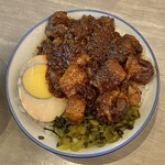 Nyu Taiwan Sakaba Kumane Kopanchi - ルーロー飯