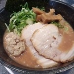 山勝麺三 - 山勝らー麺