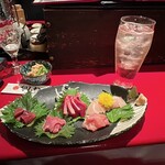 とり焼き 鶏料理 かしわ - 5種盛り(2人用の半分)