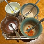 ひだりうま - 塩、柚子胡椒、ニンニク、生姜