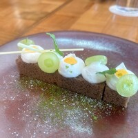 ザ タヴァン グリル＆ラウンジ - 