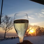 ギリガンズ アイランド - 日の出とともに乾杯♪