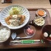 カフェ ユララ