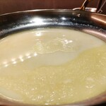 37 - 幻の地鶏「天草大王」の水炊き