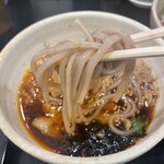 なぜ蕎麦にラー油を入れるのか。 - ちゃっとつけて啜ります