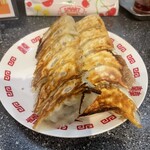 餃子のマルユウ - ザーサイとぶたきむ餃子