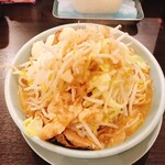 226075522 - 『豚そば肉1枚 ・うずら』 
                                  麺270g 野菜増し、油普通、濃さ普通、ニンニク抜き