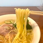 貝と地鶏だしのらぁ麺 ちょろ - 