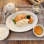 カフェ アルエット - 桜姫鶏チキンソテーセット