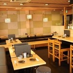 きばらし - お一人様歓迎。カウンター席もあります