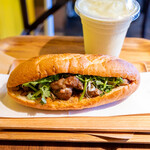 BANH MI XIN CHAO - 