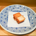 天ぷら浅沼 - 海老のすり身をパンで挟んで揚げる（ハトシ）