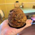 BACK HOME meal&bake - 隕石みたいな大きさのシュークリーム