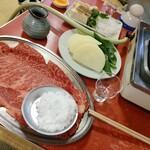 すき焼き キムラ - すき焼きロース　3300円　写真は2人前