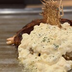 鉄板焼 もんじゃ焼 ひいろ - エビの旨みが生地全体に香るので、えび好きににはたまらん