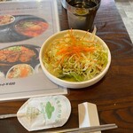 KOREAN TABLE MOON - 定食のサラダ