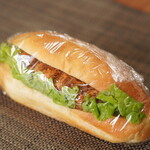 気まぐれパン屋 かのん - 