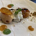 Restaurant Laplace - 【デザート】
      　・柿、アッサムティーのソルベ、
      　　マスカルポーネのエスプーマ