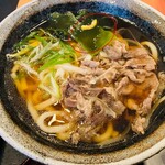 肉うどんの丸十 - ゆずの皮が入った渾身の肉うどん