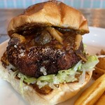 L.A.GARAGE - 【期間限定】 『Mushroom&Bacon Gratin Croquette Burger¥1,500』 〜キノコとベーコンのグラタンコロッケバーガー〜 ※平日は、lunch drink付