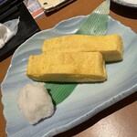 Washoku Sushi Dainingu Tenryuu Honten - 寿司屋の玉子焼き