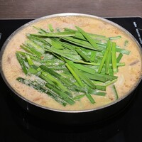 博多もつ鍋 やま中 赤坂店 - みそ味