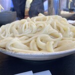 武蔵野うどん 竹國 - あつもりは上げ底なし