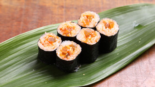 Sushi Pachipachi - ウニと奈良漬のアテ巻き