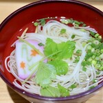 Futaba zushi - 麺類付き