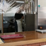 中華 満福 - 　　　　現在調理中です！　ガンバレ〜！