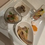 丹波地鶏とビオワイン 六賢 - 