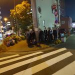 ラーメン二郎 - お店到着時は30人オーバー！