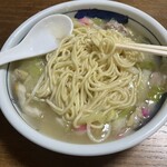 226113719 - 太麺!