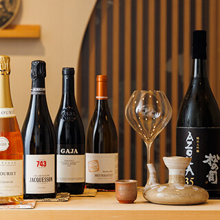 식재료의 맛을 한층 더 돋보이는 프랑스 와인과 계절의 일본술