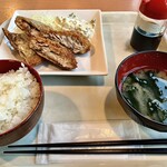 博多餃子舎 603 - 「北海道産サーモンフライ2枚定食（税込￥770）」
