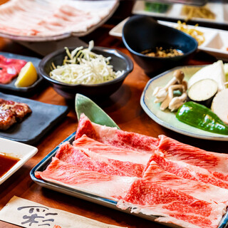 Yakiniku (Grilled meat) where you can enjoy high-quality meat such as carefully selected Kuroge Wagyu beef