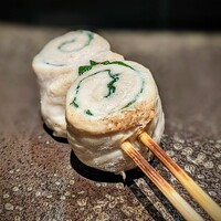 YAKITORI 燃 es - 大好きな「[b:ササミ]」は、どんどん厚みが増して、その分しっとりジュースも半端なく、頂いたとたんに目を剥くような美味しさでした。奇跡のささみです。