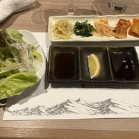 近江うし 焼肉 にくTATSU 青山本店 - 