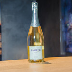 Bar Dining FIVE Arrows - 