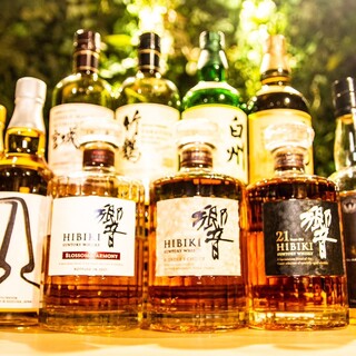 We also stock rare whiskeys purchased directly from distilleries both in Japan and overseas.